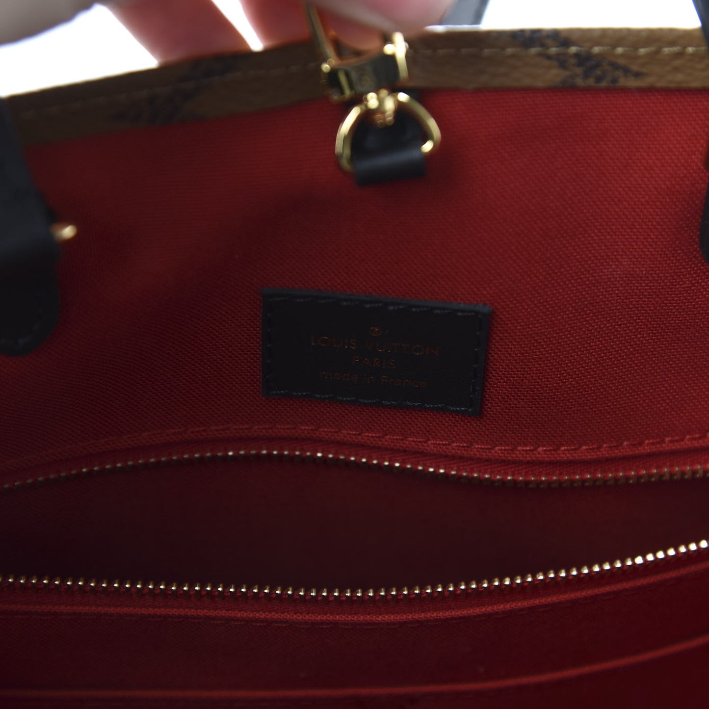 Reverse Monogram Giant Onthego MM