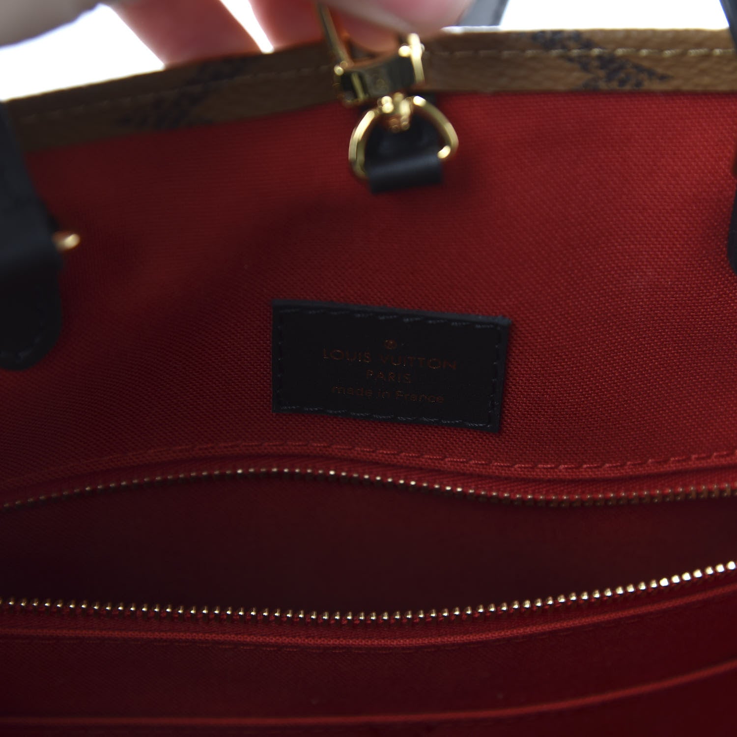 Louis Vuitton Reverse Monogram Giant Onthego MM 8 of 10