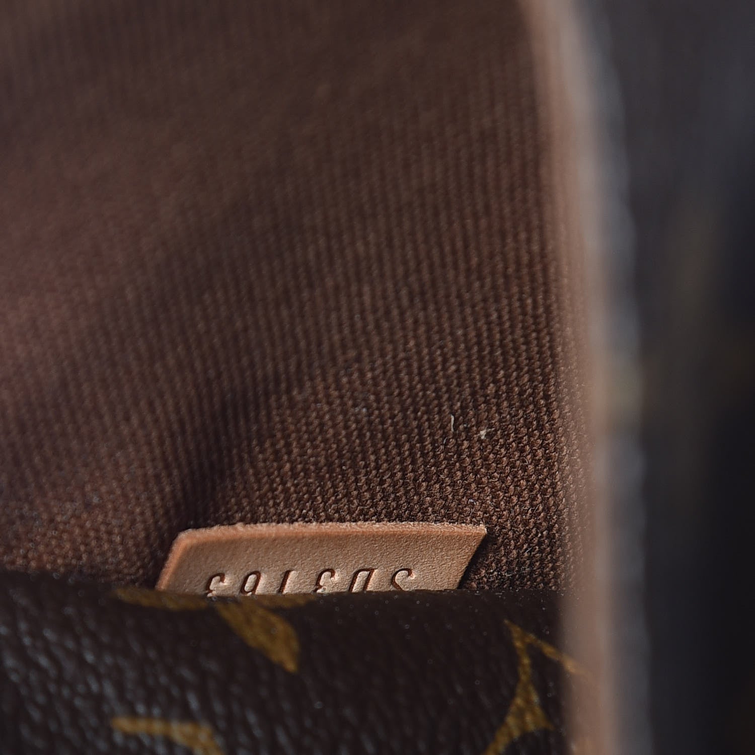 Louis Vuitton Monogram Totally MM 8 of 13