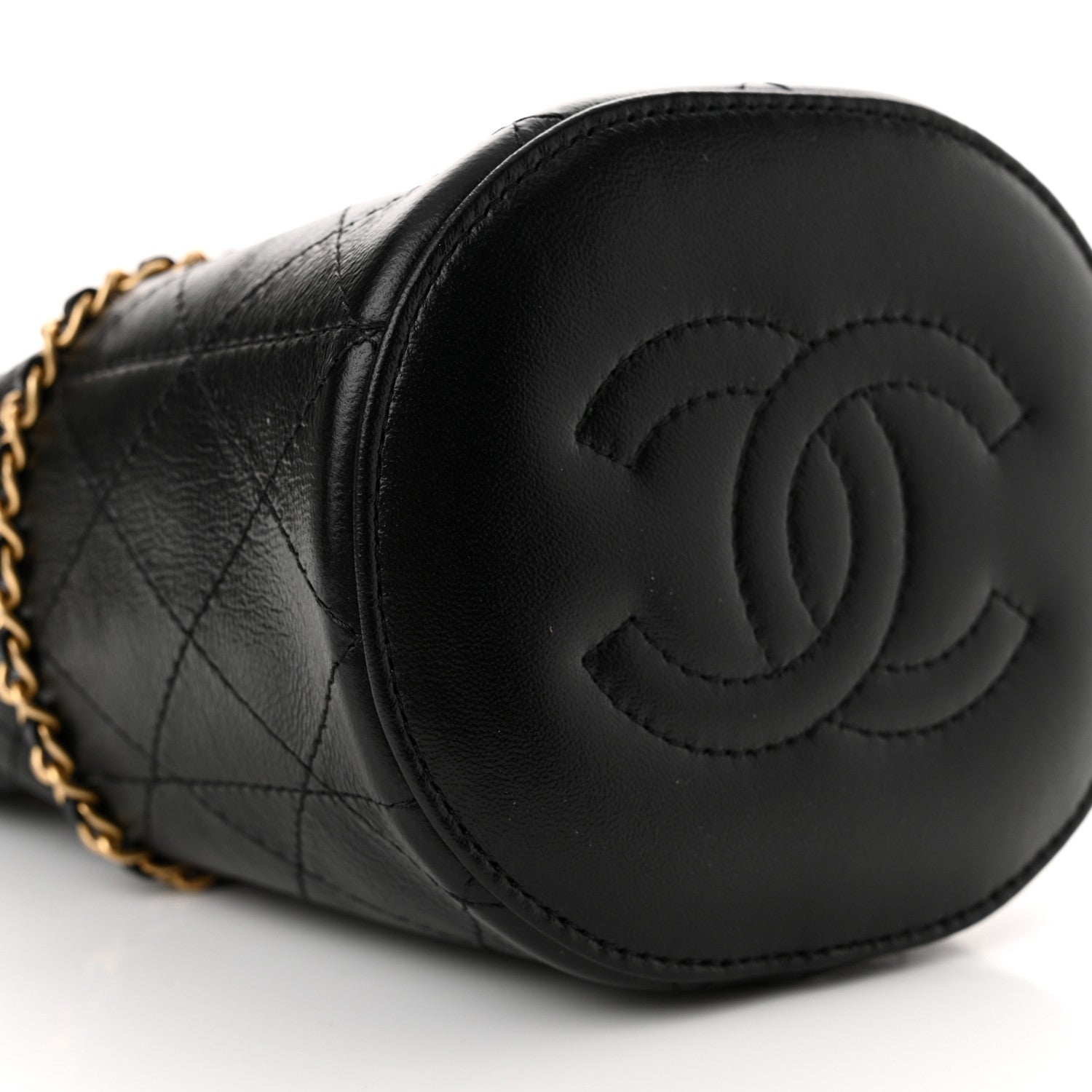 Chanel Shiny Lambskin Quilted Chain Around Drawstring Bucket Clutch With Chain Black 10 of 12