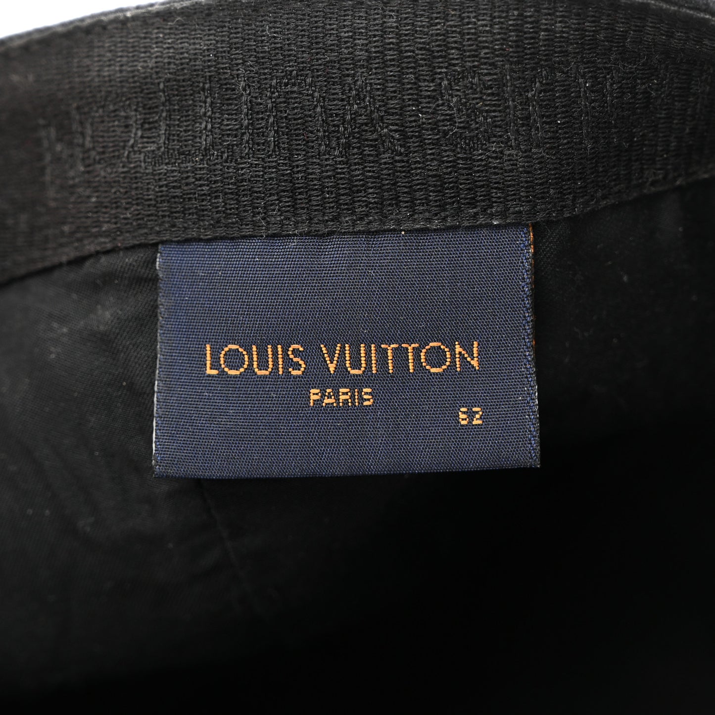 Monogram Essential Cap 62 Black