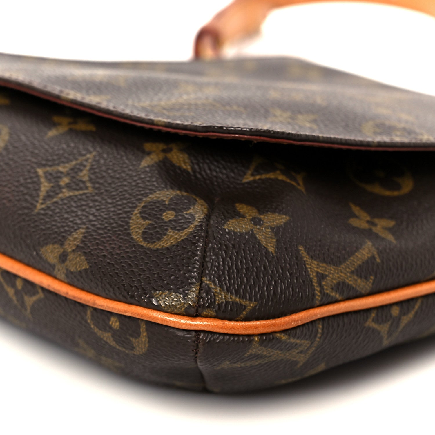 Louis Vuitton Monogram Musette Salsa 10 of 10