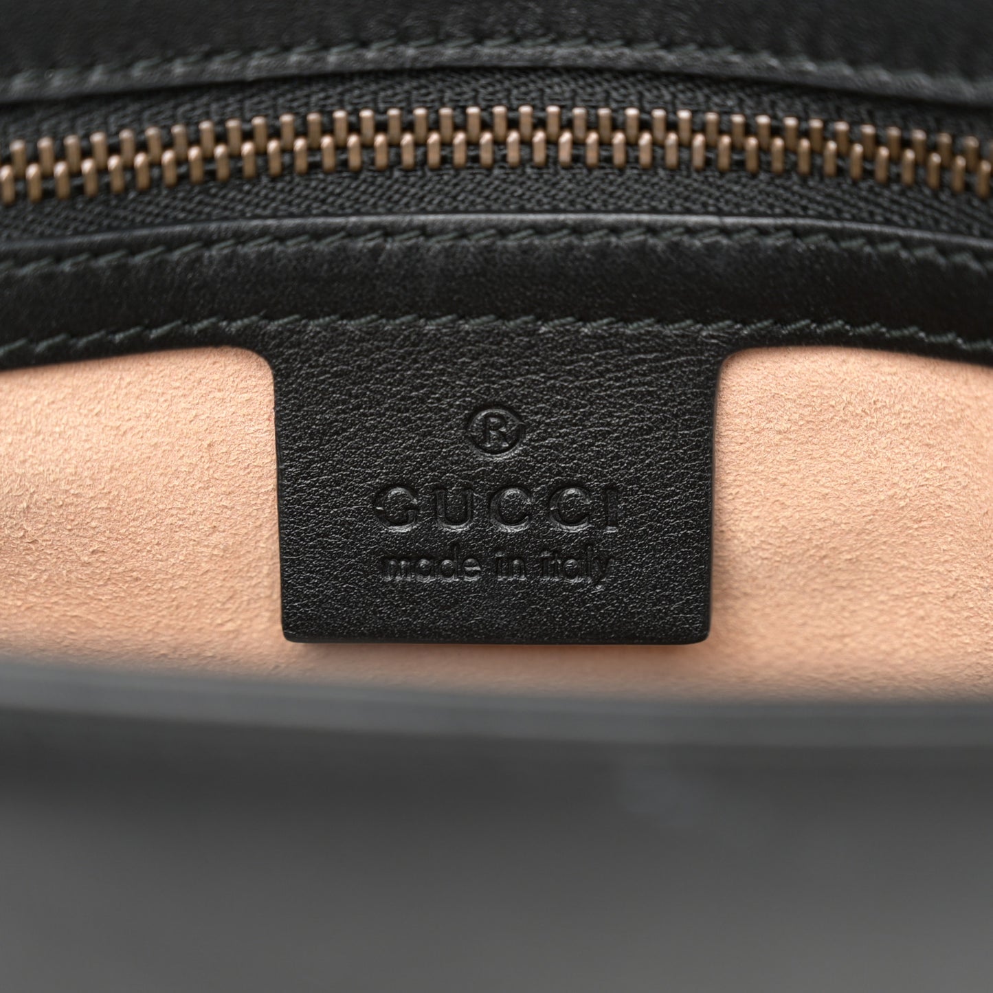 Calfskin Matelasse Medium GG Marmont Shoulder Bag Black