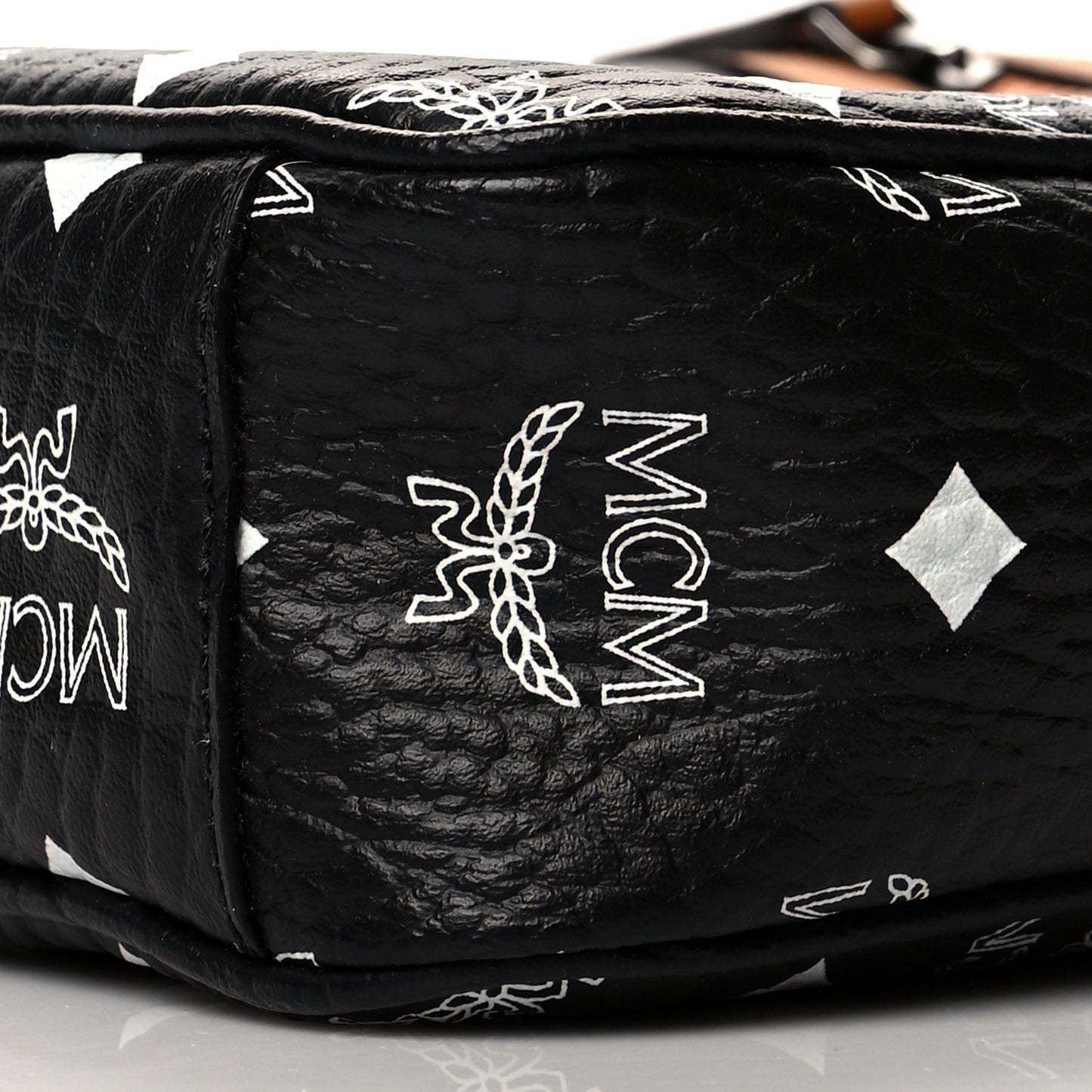 Visetos Camera Crossbody Bag Black Cognac