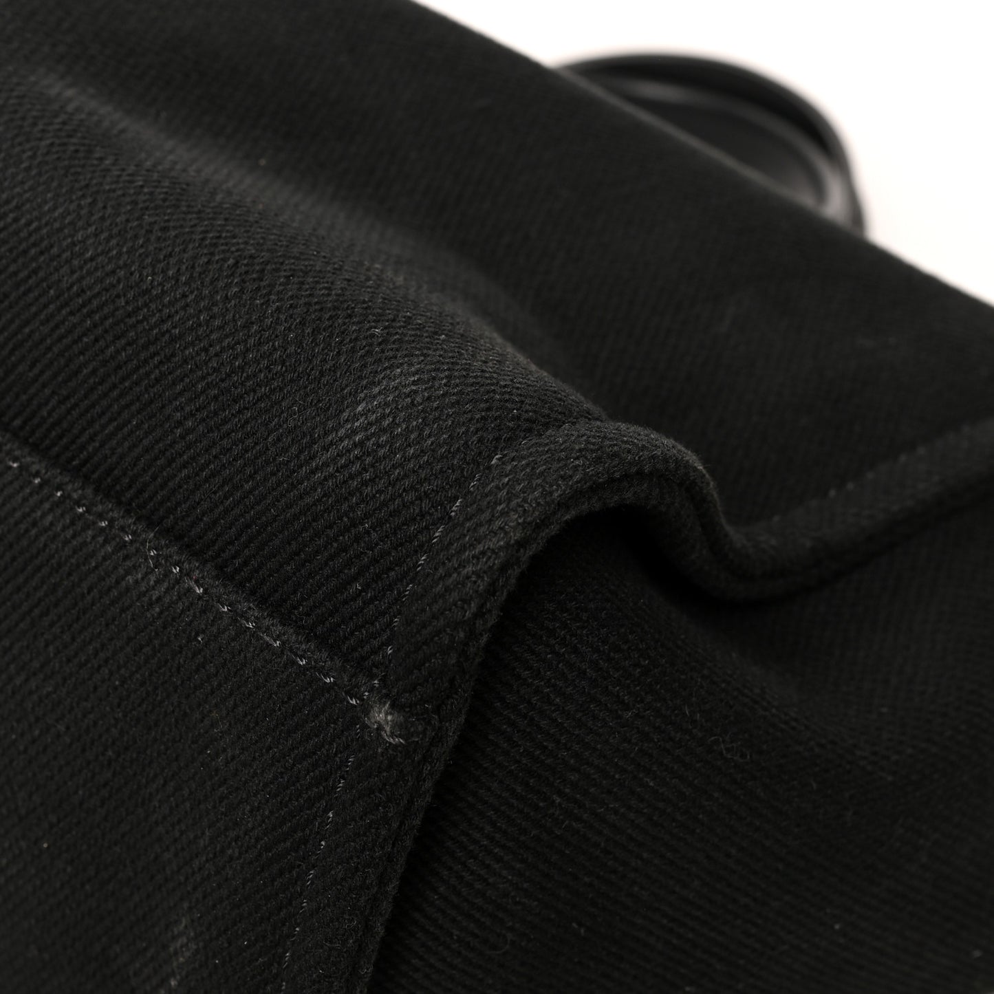 Canvas Pearl Medium Deauville Tote Black