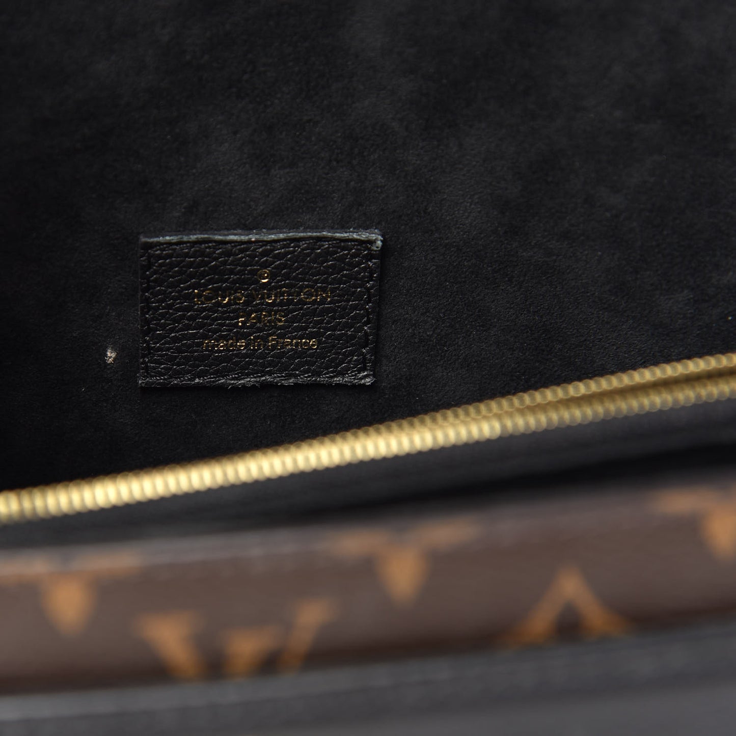 Monogram Victoire Black