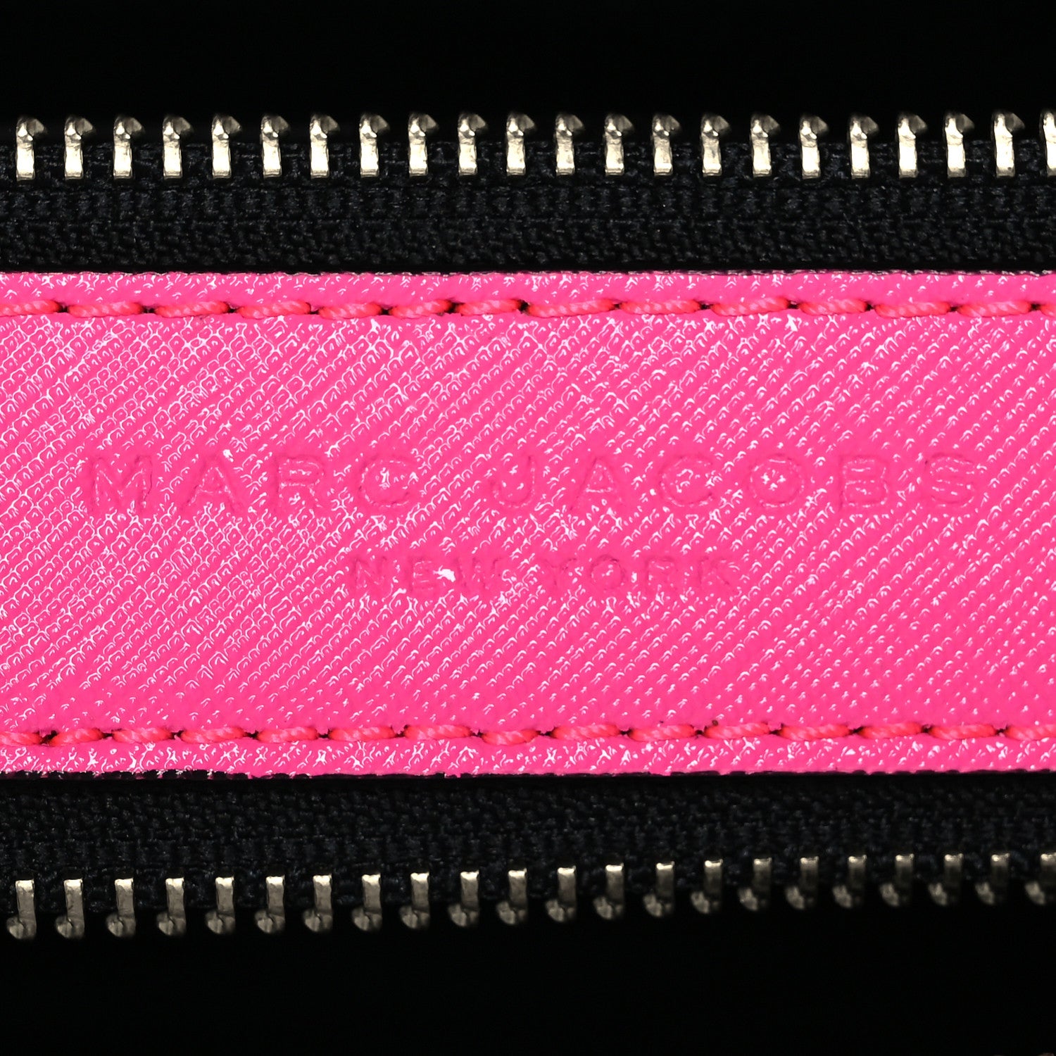 Marc Jacobs Saffiano Small Snapshot Camera Bag Bright Pink 7 of 15