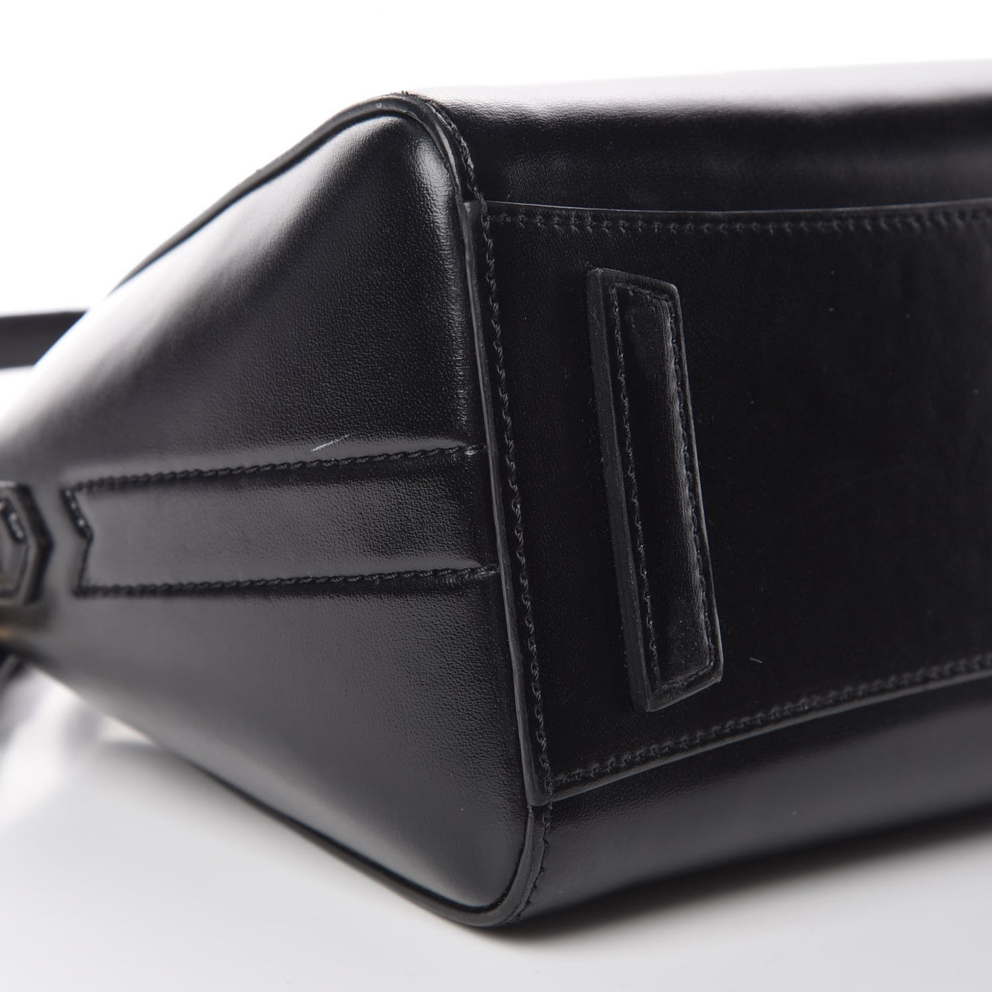 Shiny Lord Calfskin Mini Antigona Black