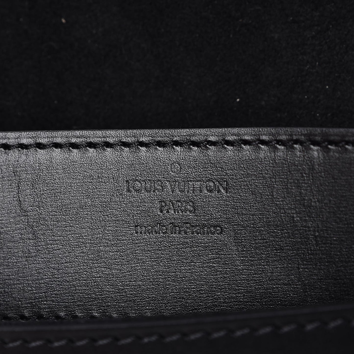 Calfskin Pochette Louise GM Black