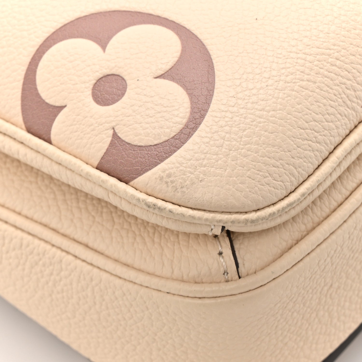 Louis Vuitton Empreinte Monogram Giant Pochette Metis Creme Bois de Rose 10 of 15