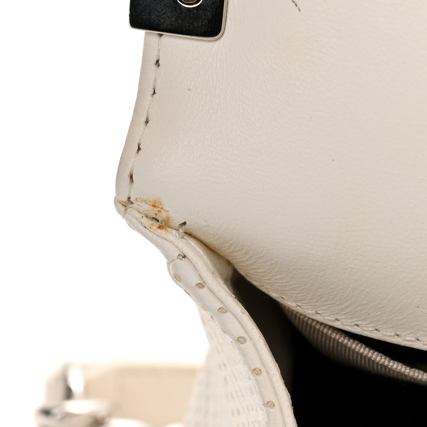 Lambskin Perforated Medium Boy Flap White