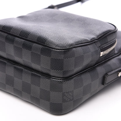 Louis Vuitton Damier Graphite Rem Bag 7 of 8