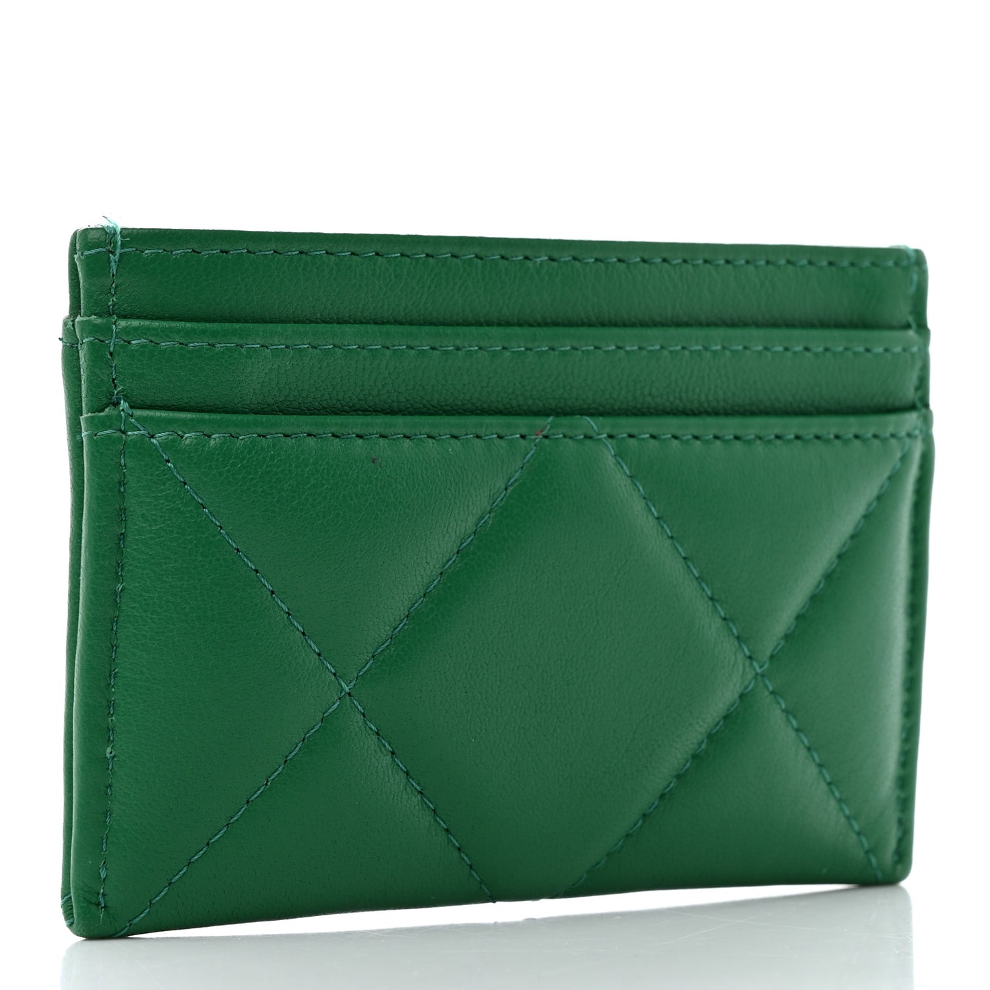 Lambskin Quilted Chanel 19 Card Holder Green