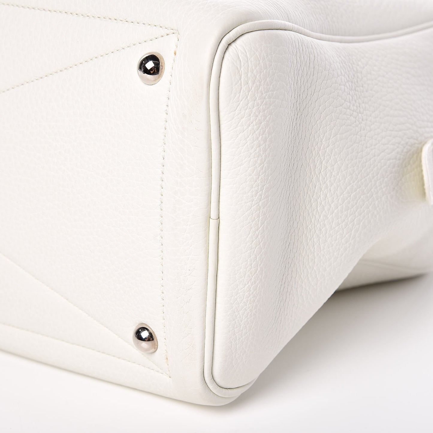Taurillon Clemence Victoria II 35 White