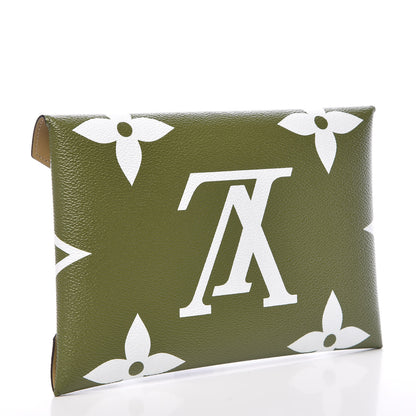 Louis Vuitton Monogram Giant Kirigami Pochette Set 7 of 13