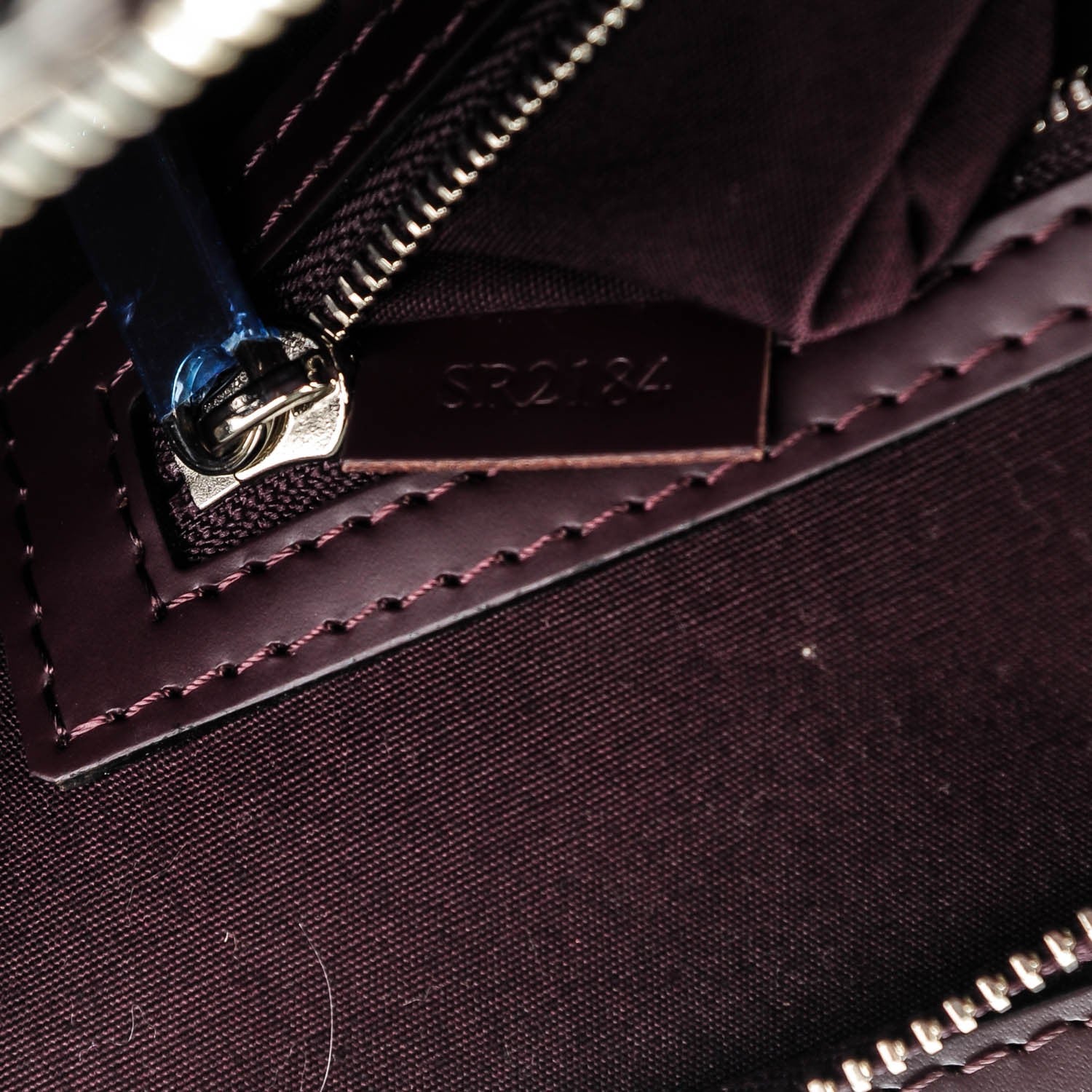 Louis Vuitton Epi Brea MM Quetsche 7 of 7