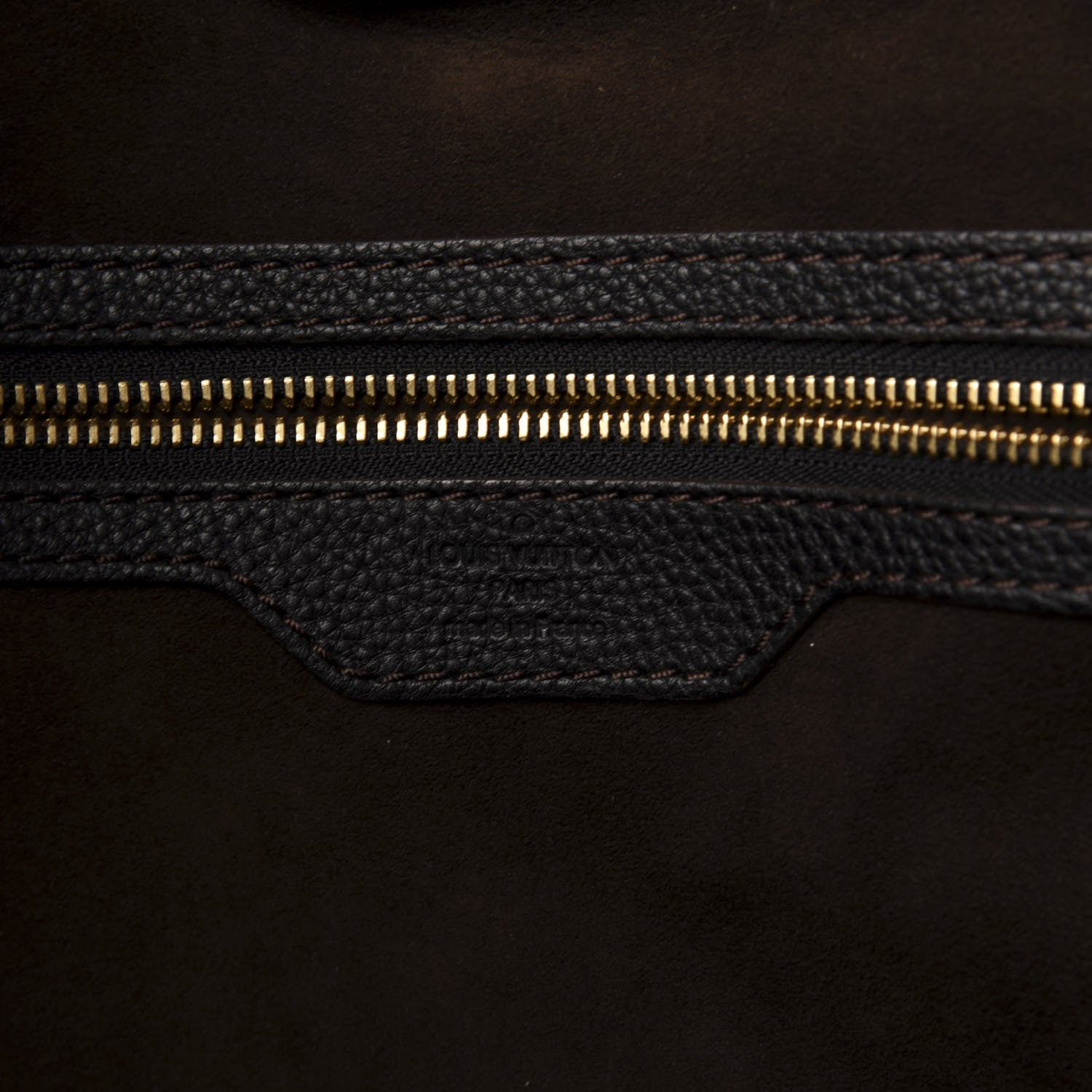 Louis Vuitton Mahina L Black 6 of 10
