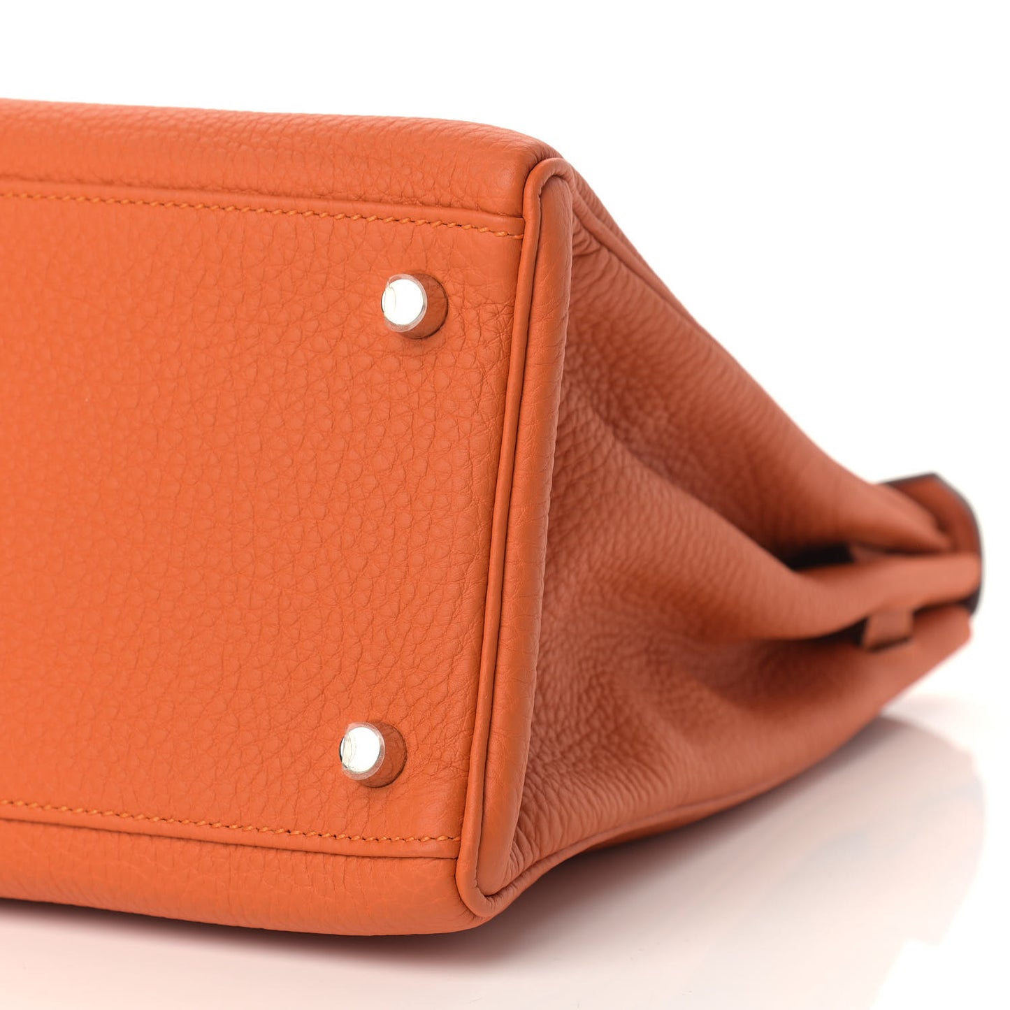 Togo Kelly Retourne 35 Orange