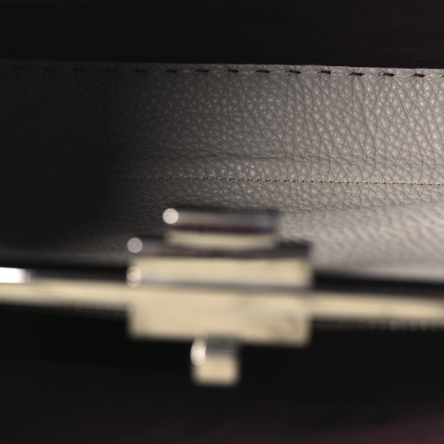 Cuoio Romano Elaphe Selleria Lace Up Bi-Color Medium Peekaboo Iconic Satchel Bordeaux Grigio Polvere Natural
