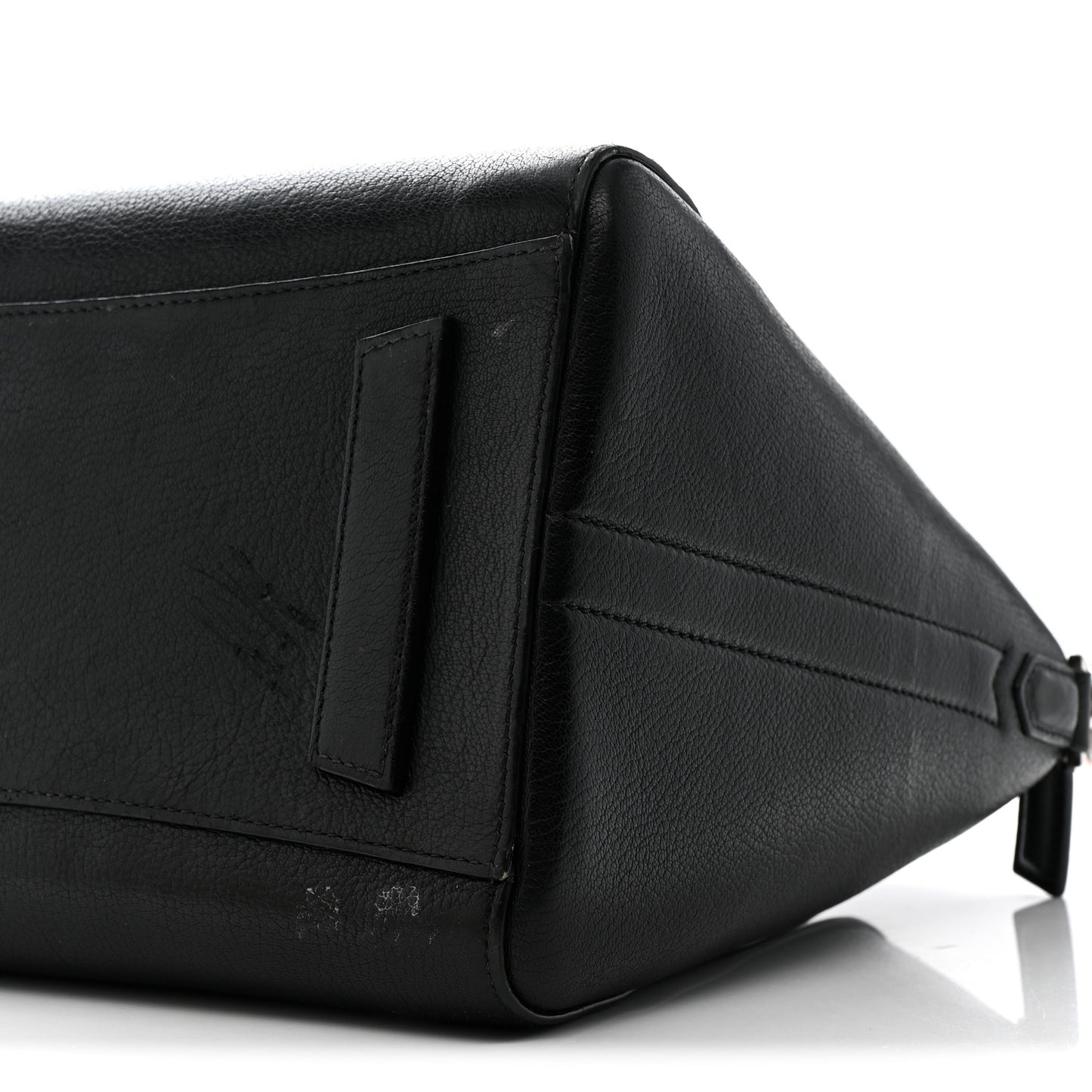 Sugar Goatskin Medium Antigona Black