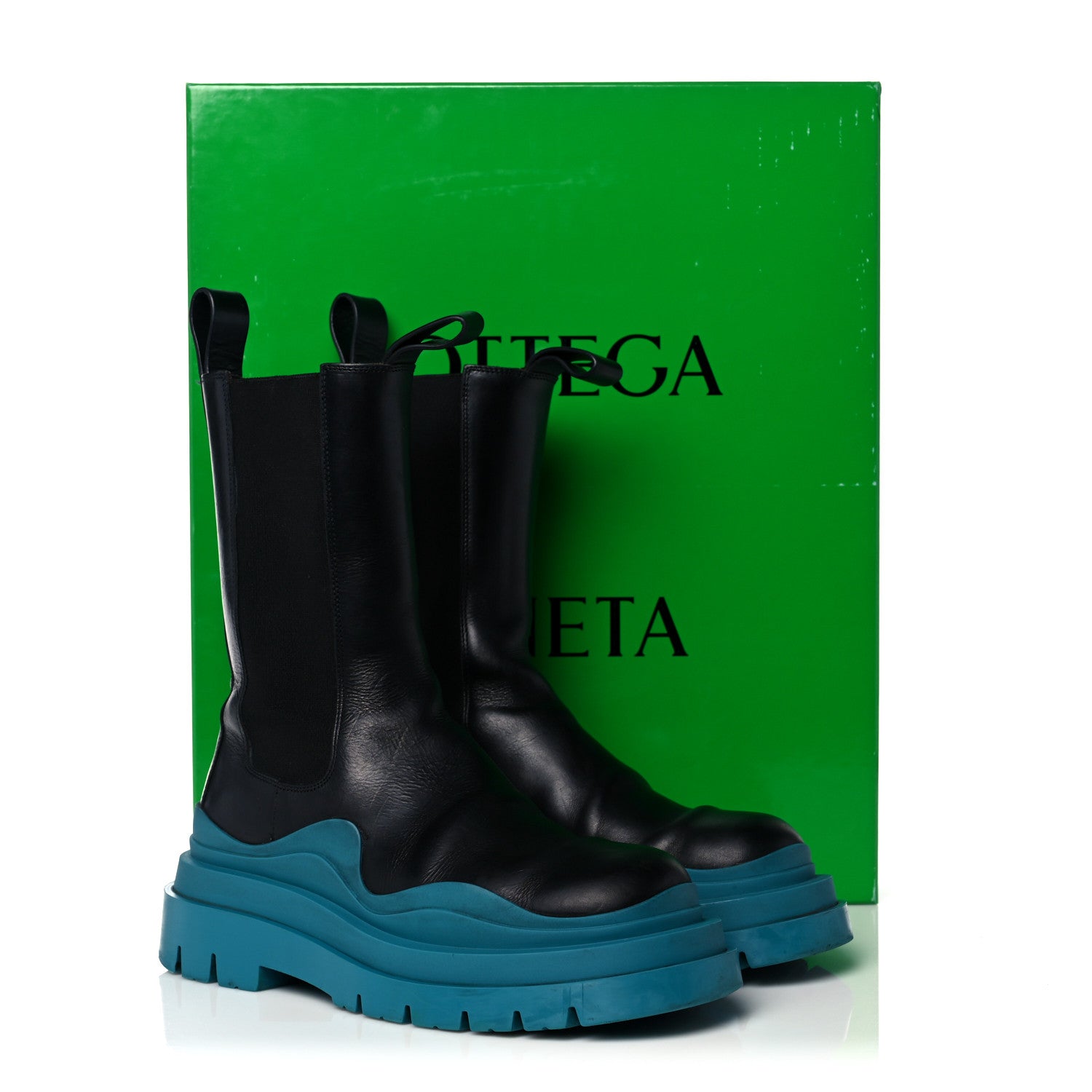 Bottega Veneta Calfskin The Tire Chelsea Boots 37 Black Blaster 21 of 21
