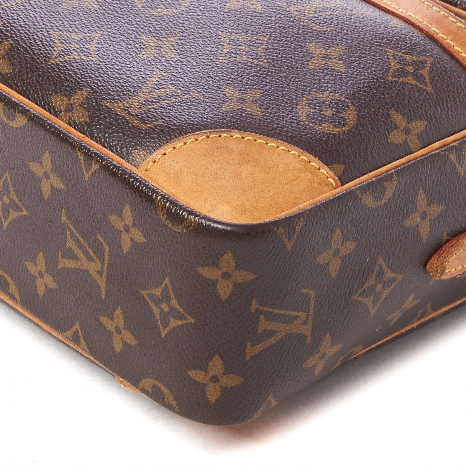 Louis Vuitton Monogram Trocadero 30 4 of 10