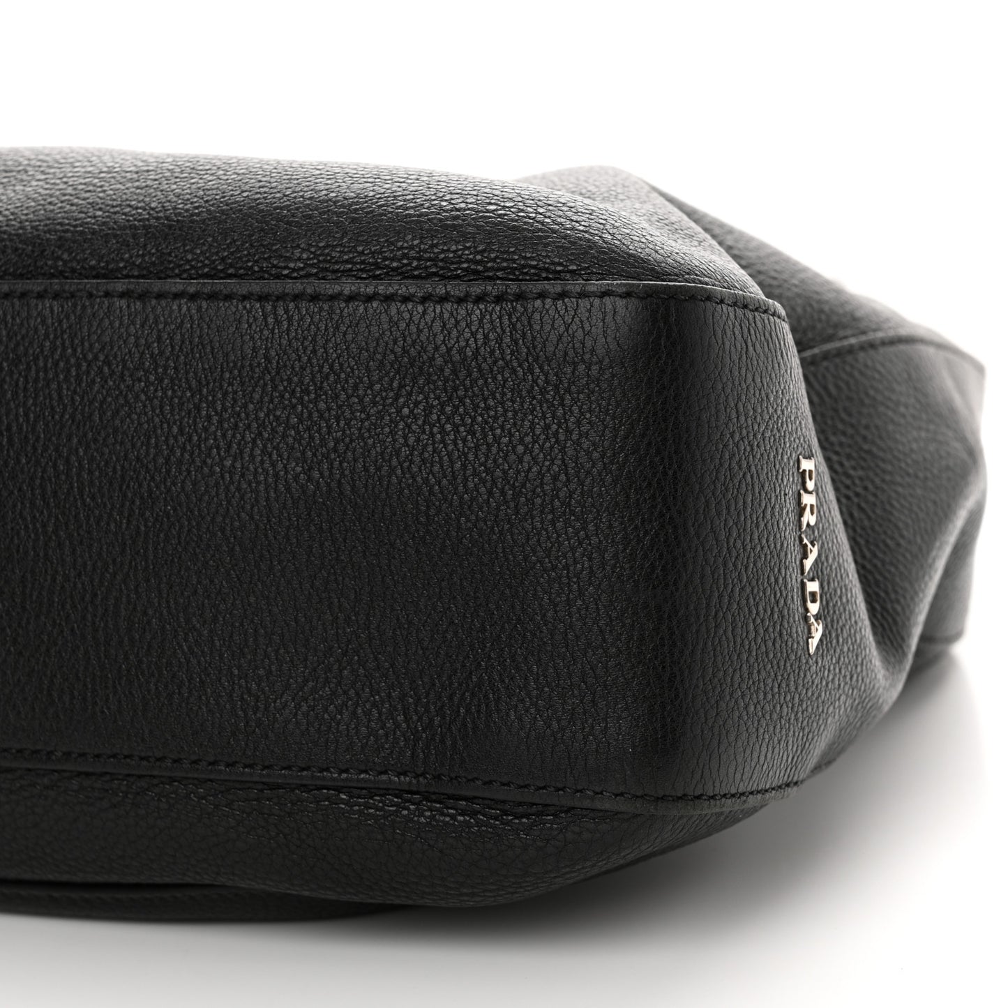 Vitello Daino Medium Pocket Hobo Bag Black