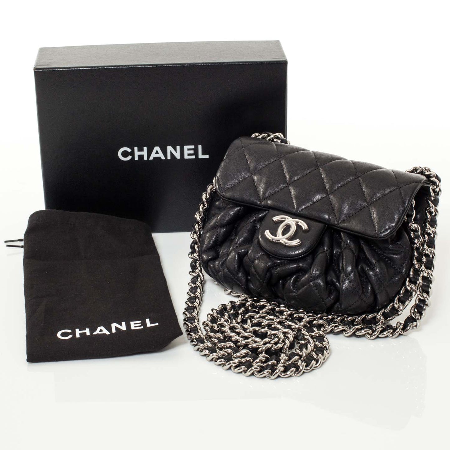 Washed Lambskin Mini Chain Around Messenger Black