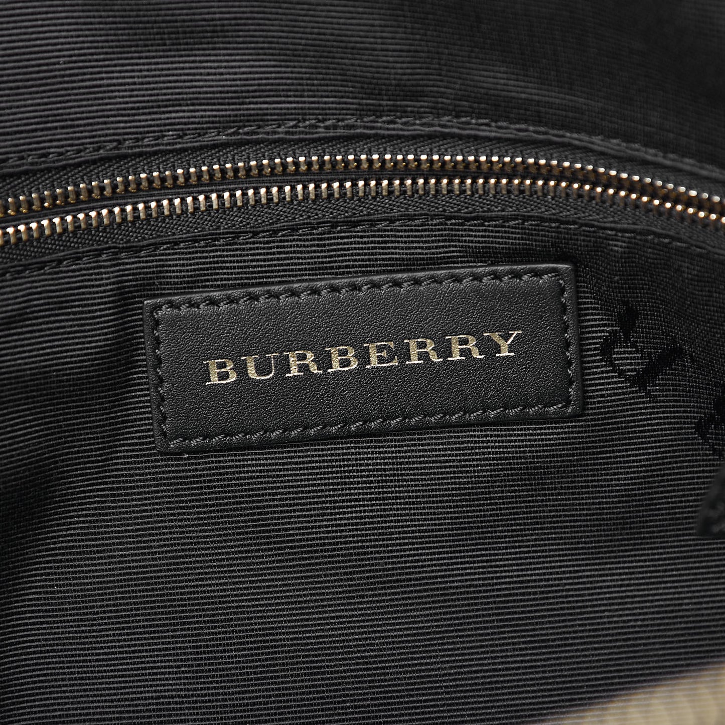 Signature Grain Calfskin Medium Welburn Tote Black