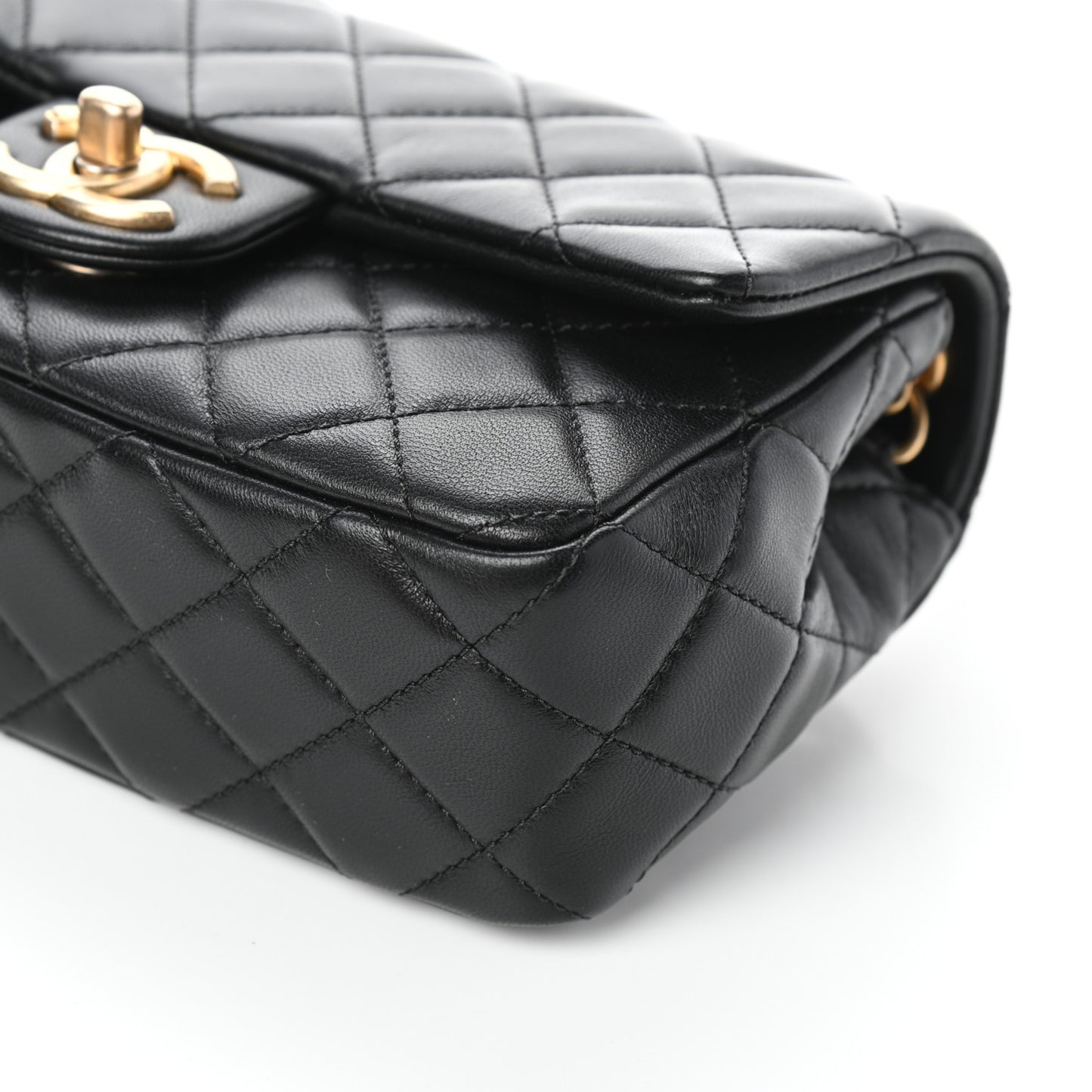 Lambskin Resin Quilted Mini Rectangular Pearl Samba Flap Black