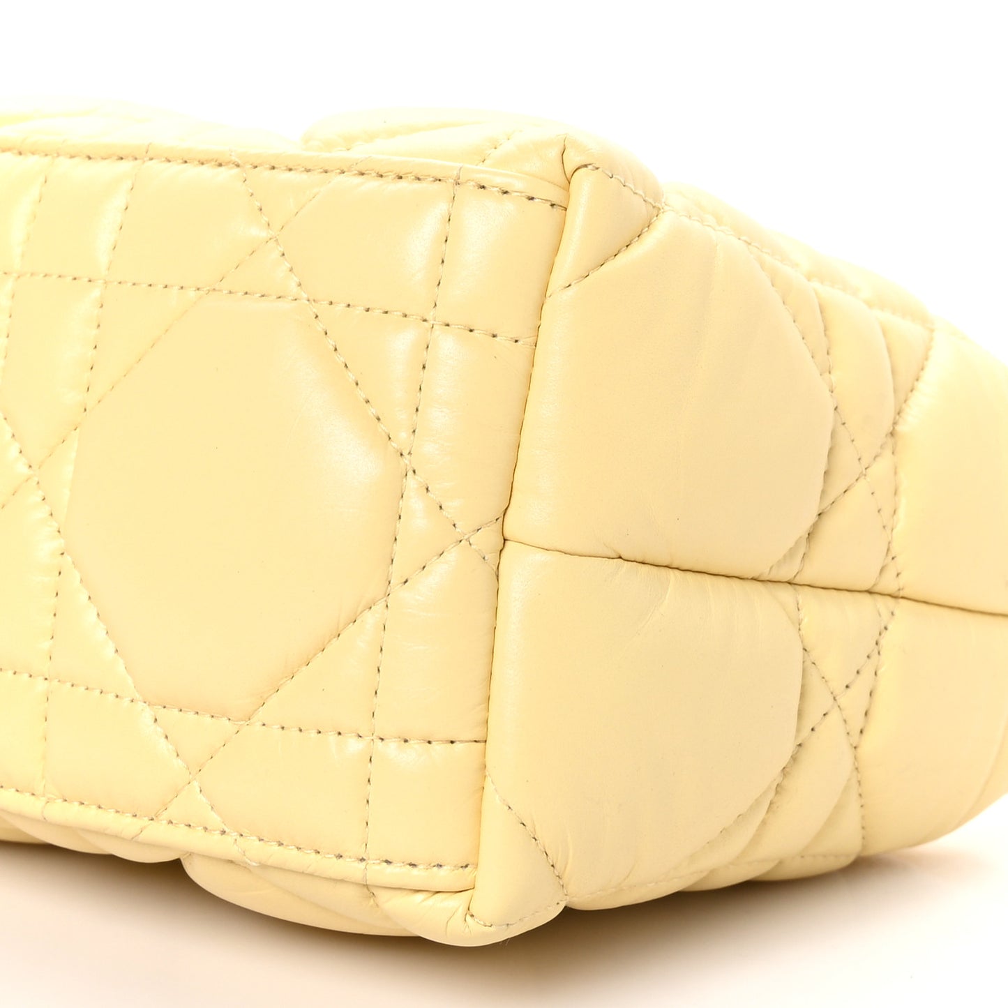 Calfskin Macrocannage Medium Diortravel Nomad Pouch Pale Yellow