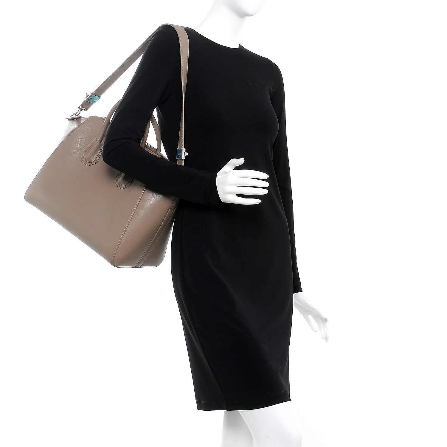 Givenchy Sugar Goatskin Medium Antigona Mastic 2 of 16
