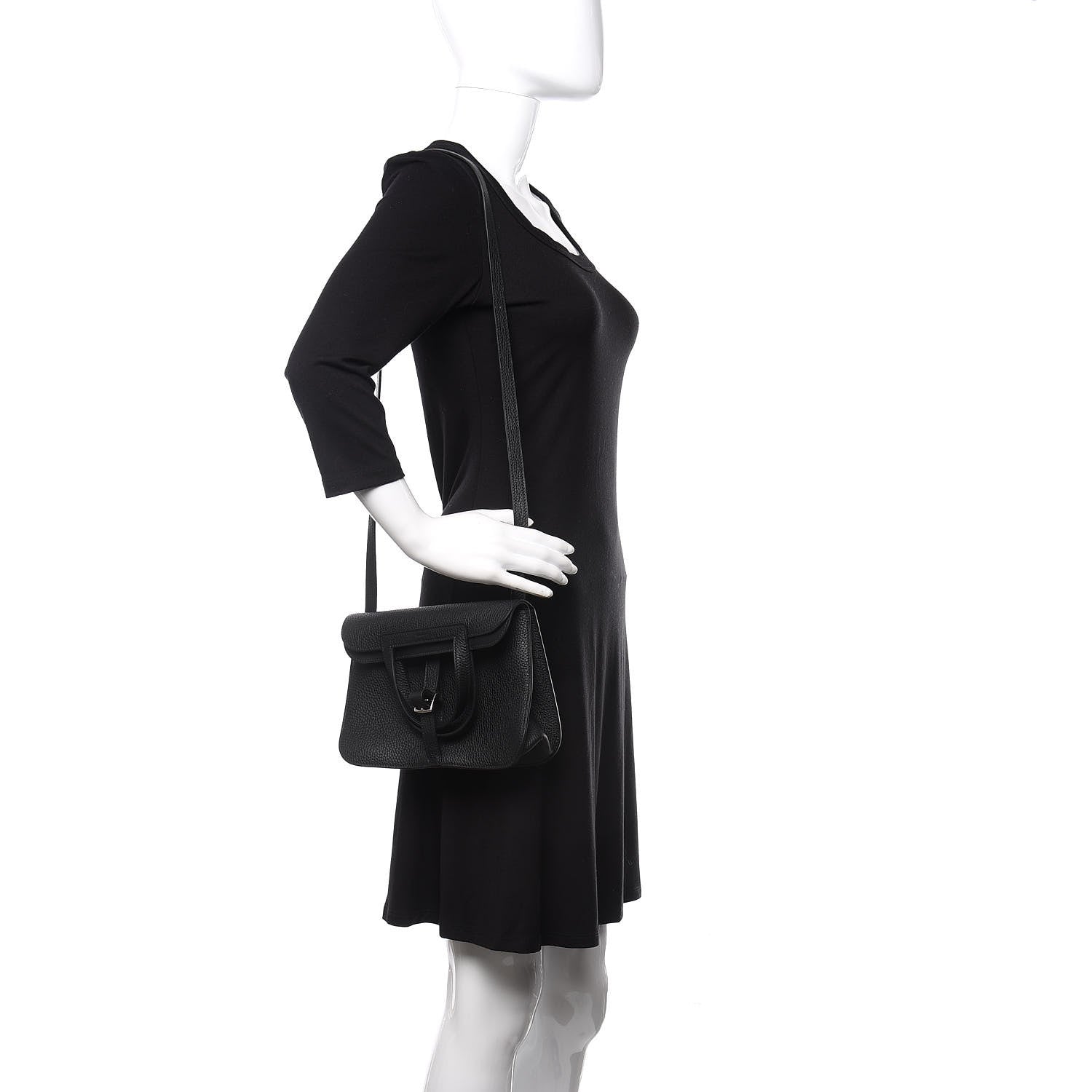 Hermes Taurillon Clemence Halzan 25 Black 2 of 12