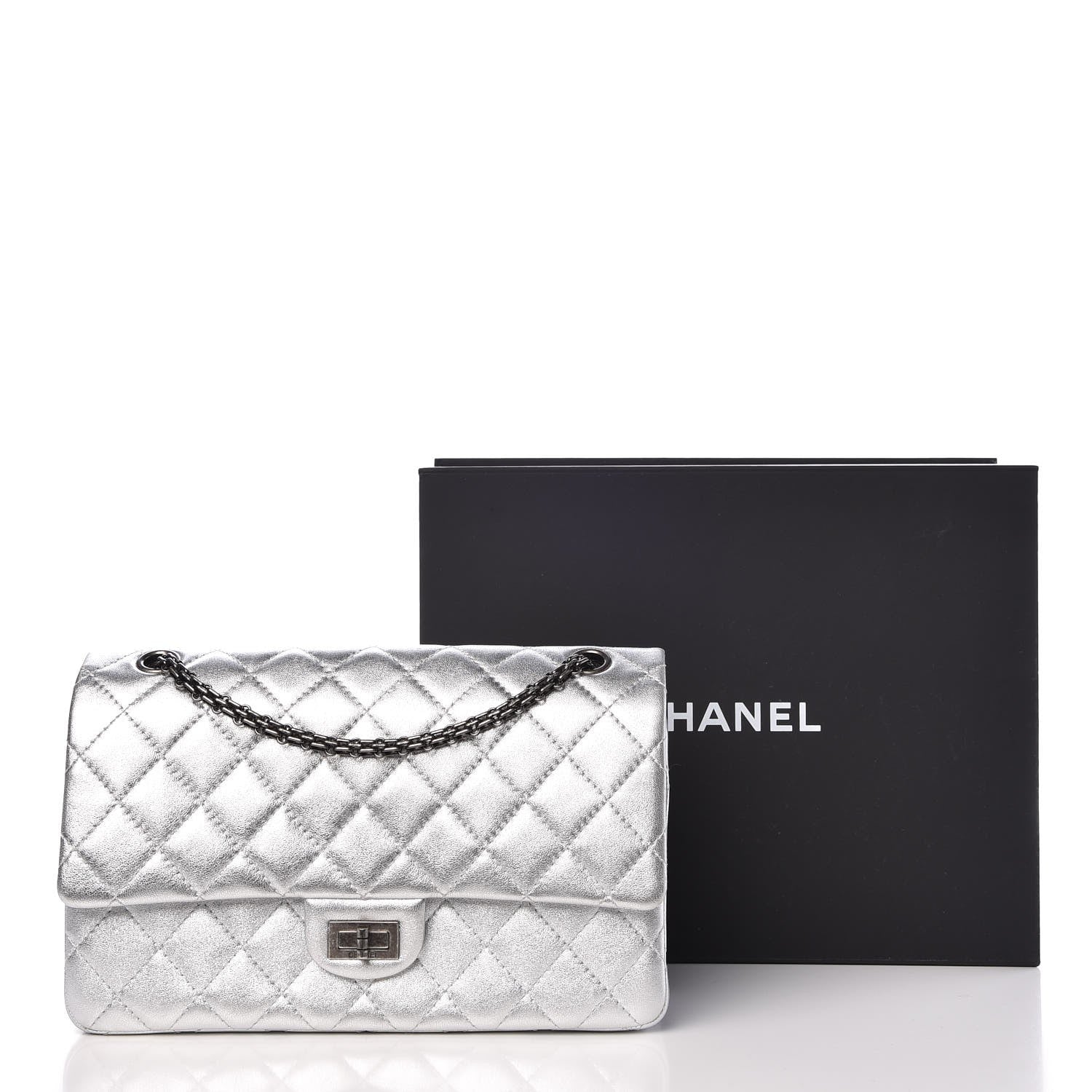 Chanel Metallic Lambskin Quilted 2.55 Reissue 226 Flap Silver 8 of 8