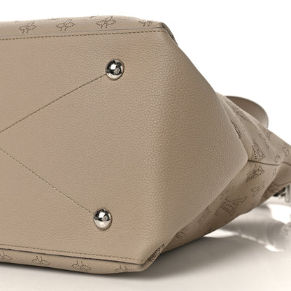 Louis Vuitton Mahina Beaubourg Hobo MM Galet 8 of 8