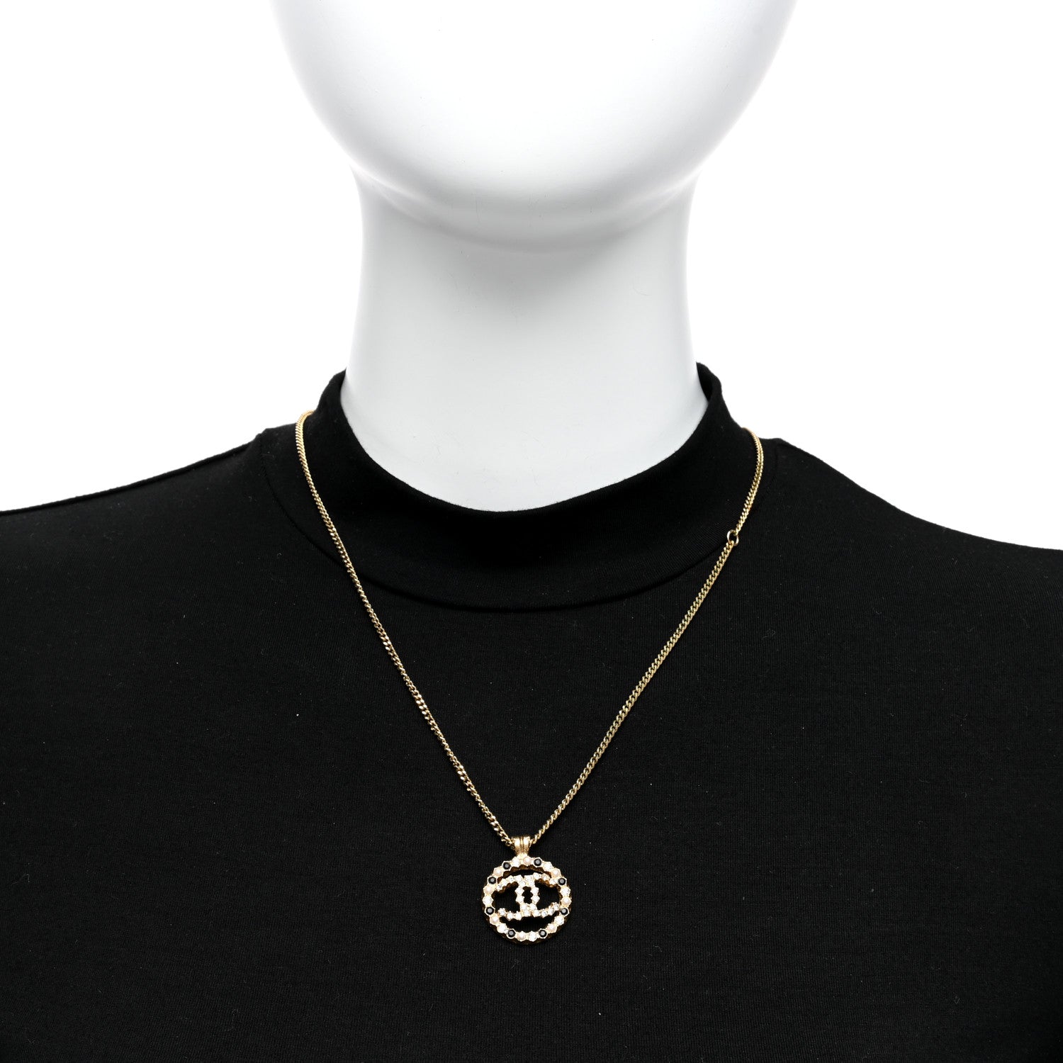 Chanel Pearl Crystal CC Round Pendant Necklace Gold Black 3 of 5