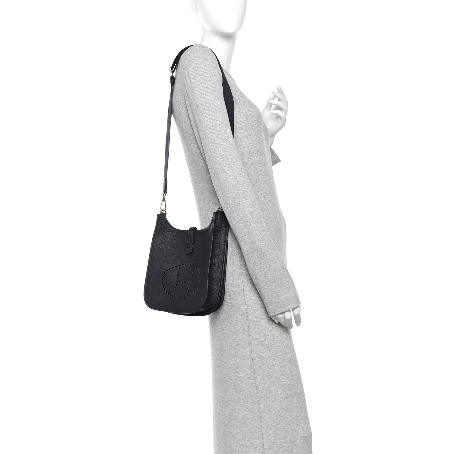 Taurillon Clemence Evelyne 23 Poche III Caban