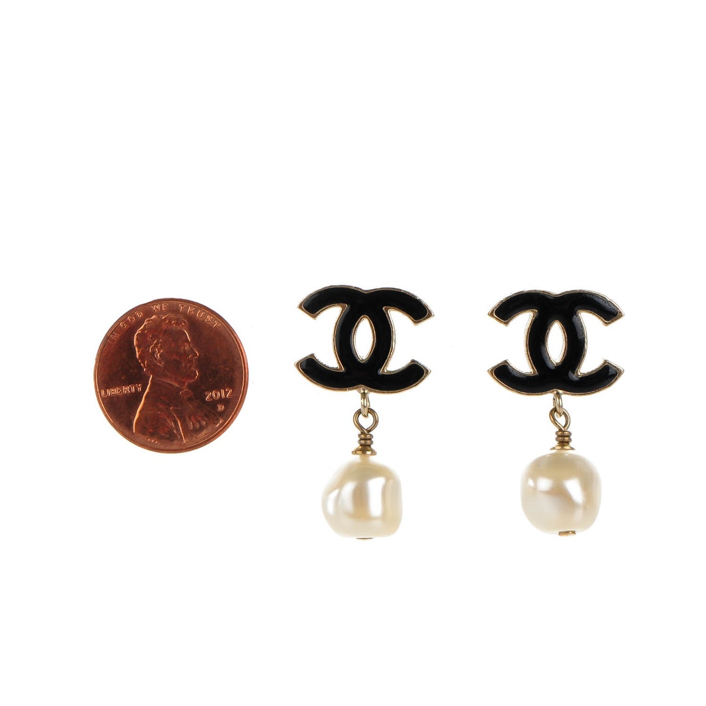 Enamel CC Pearl Dangle Earrings Black