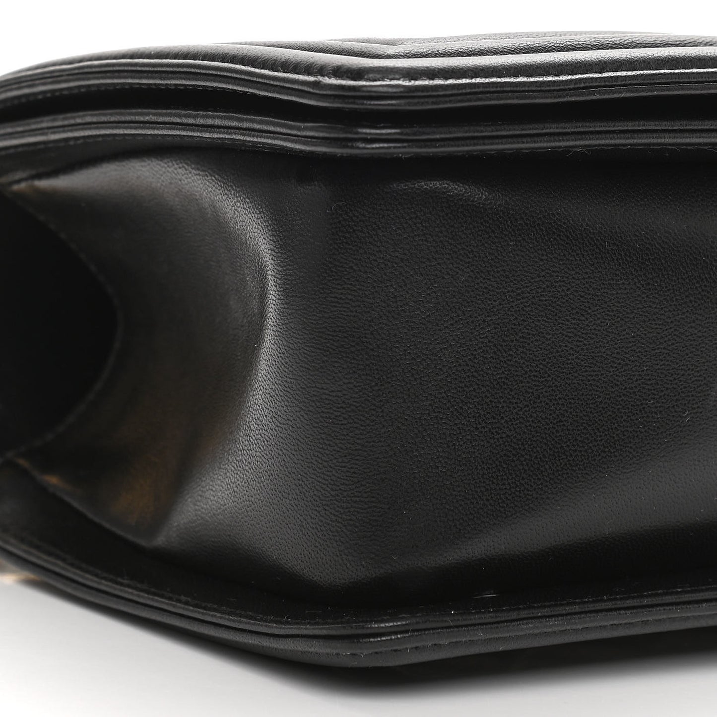 Lambskin Quilted Medium Boy Flap Black