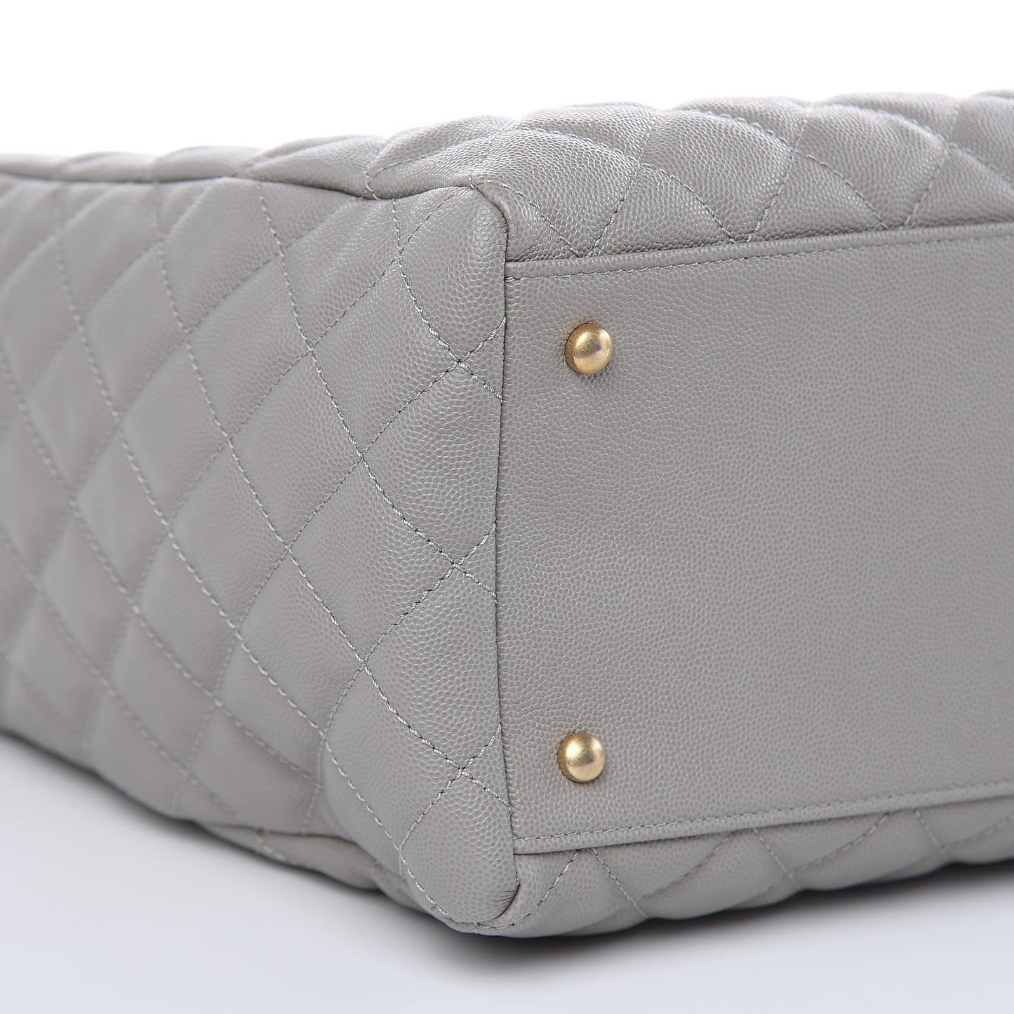 Caviar Quilted Large Coco Handle Shopping Tote Grey