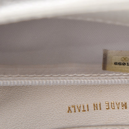 Chanel Caviar CC Wood Handle Tote White 15 of 15