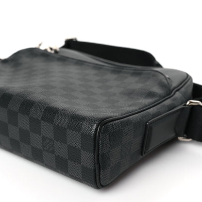 Louis Vuitton Damier Graphite Dayton Reporter PM 8 of 8