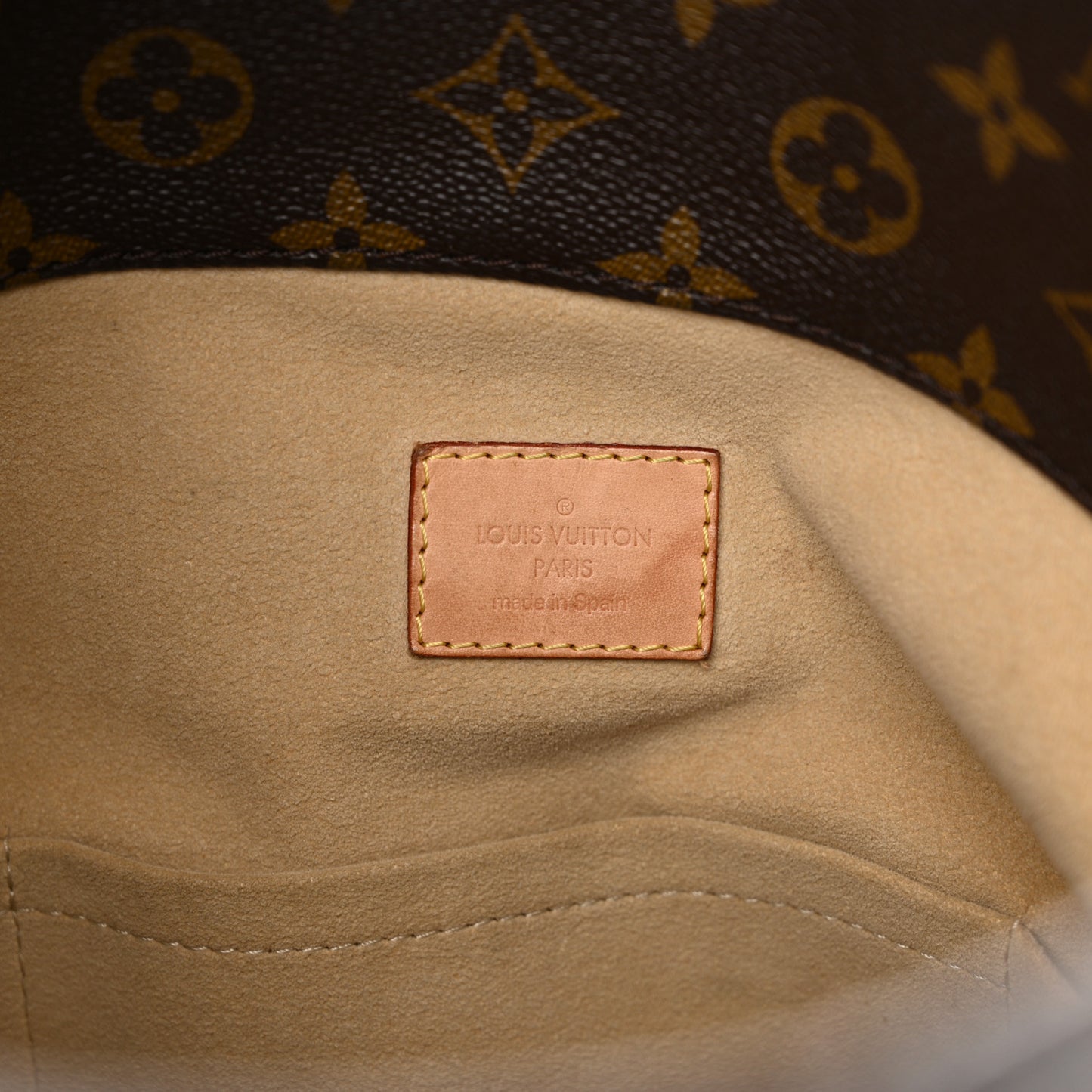 Monogram Artsy MM
