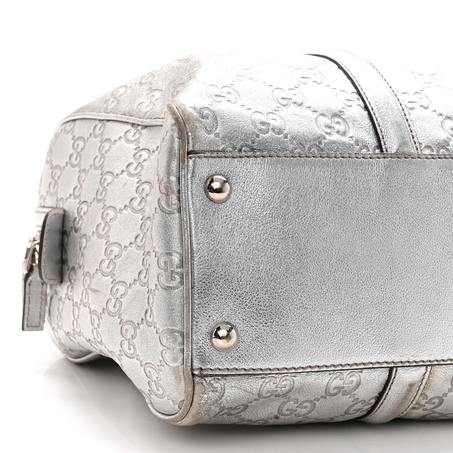 Metallic Guccissima Medium Britt Boston SIlver