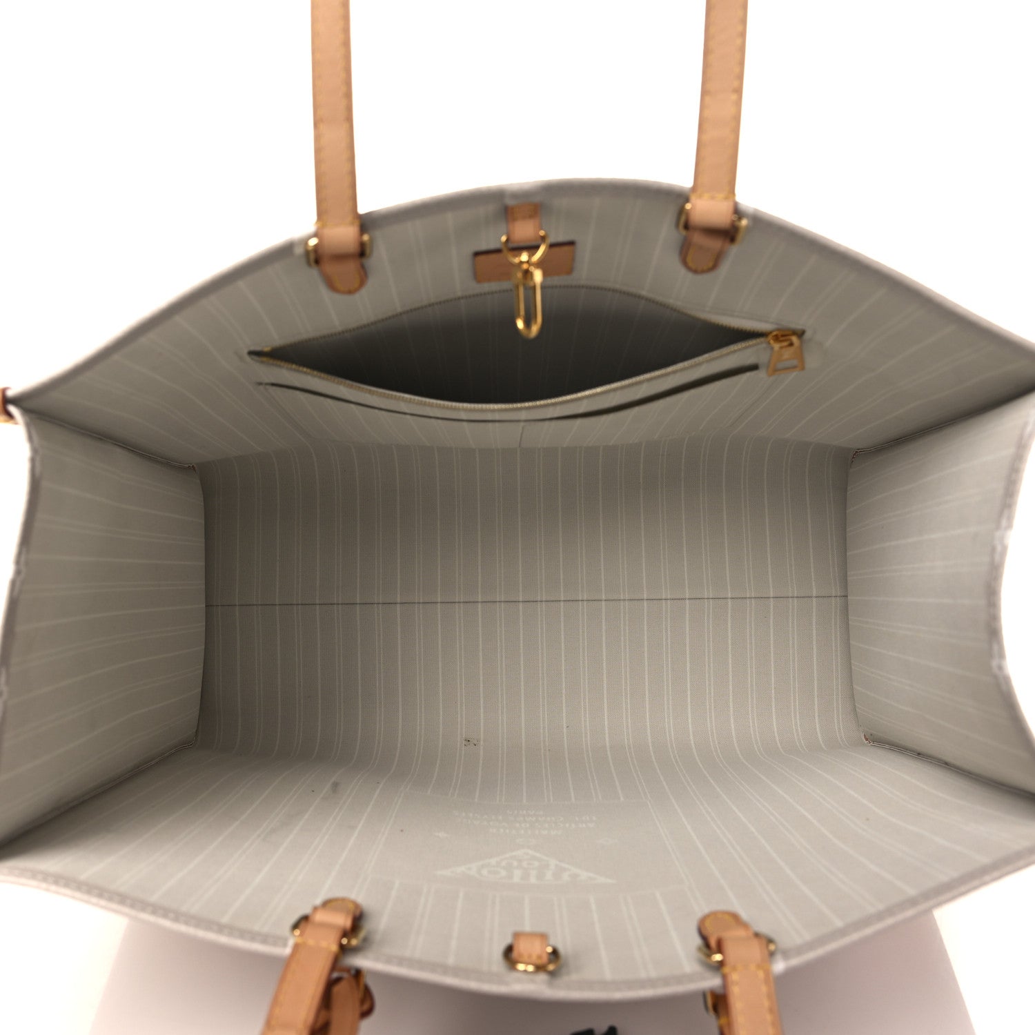 Louis Vuitton Monogram Giant By The Pool Onthego GM Brume 5 of 9