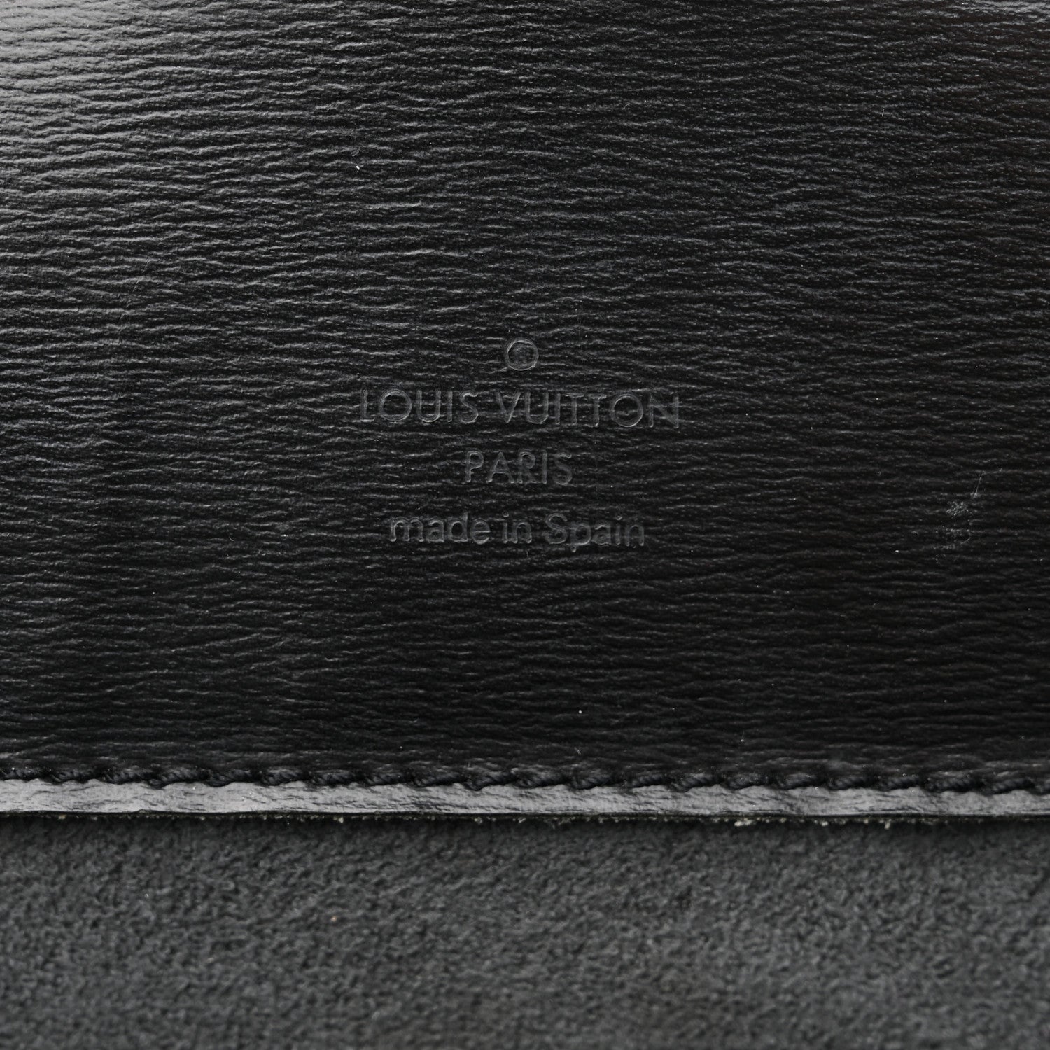 Louis Vuitton Epi Cluny Black 6 of 10