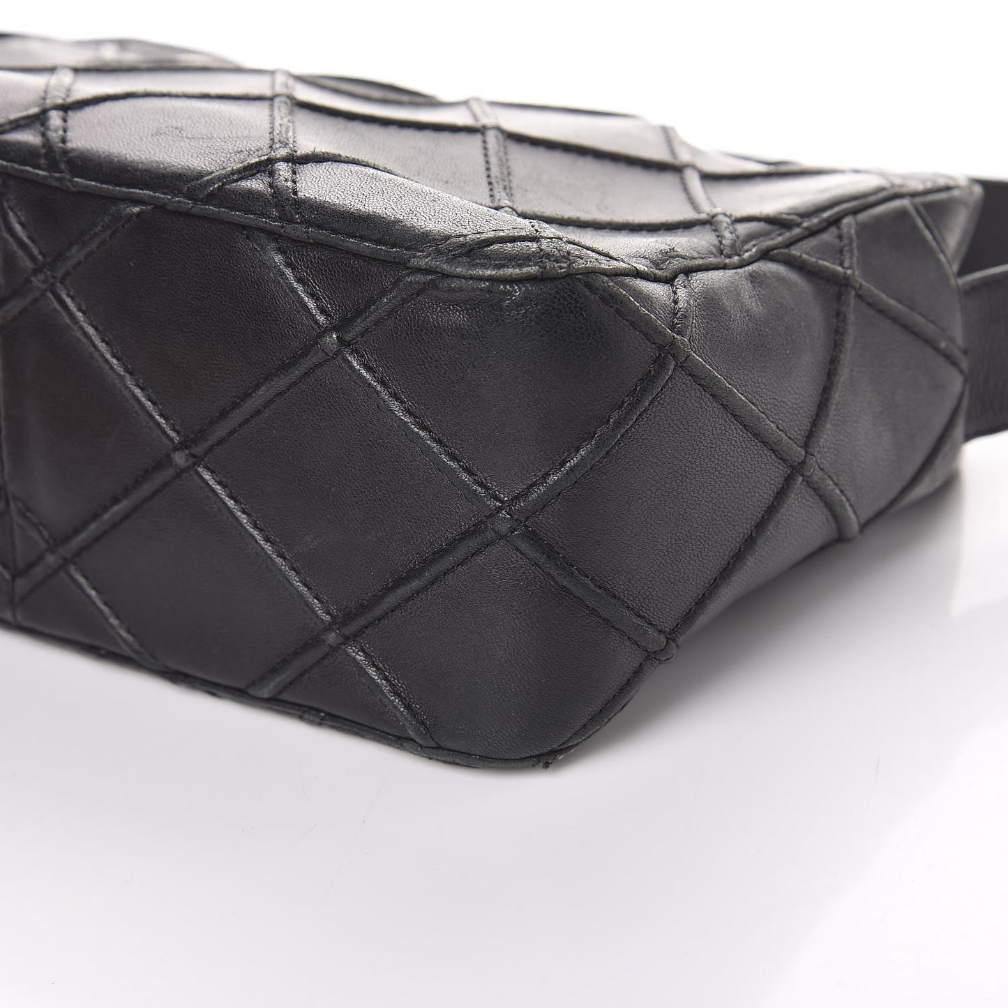 Lambskin Diamond Stitched Camera Case Black