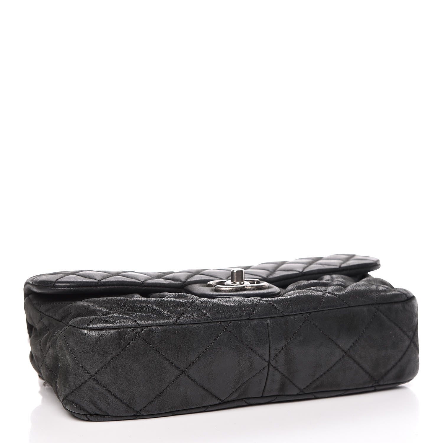 Chanel Iridescent Calfskin Small Chic Quilt Flap Black 4 of 11