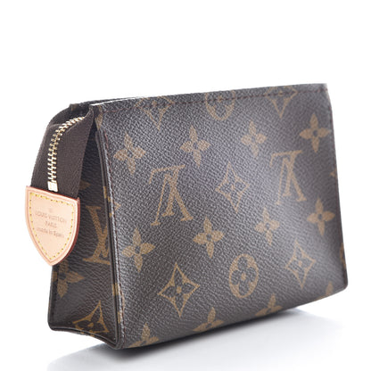 Louis Vuitton Monogram Toiletry Pouch 15 3 of 9