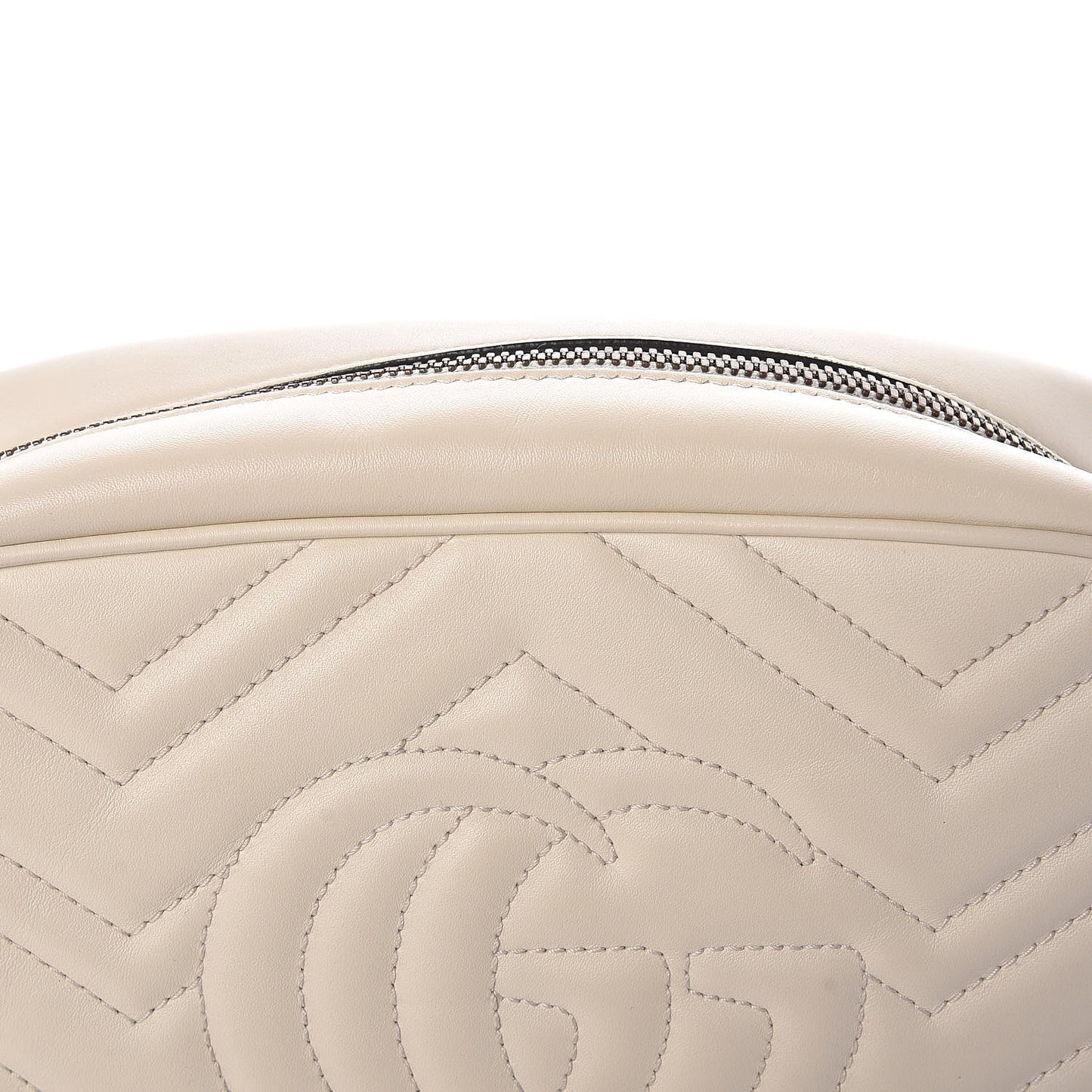 Calfskin Matelasse Small GG Marmont Chain Shoulder Bag White
